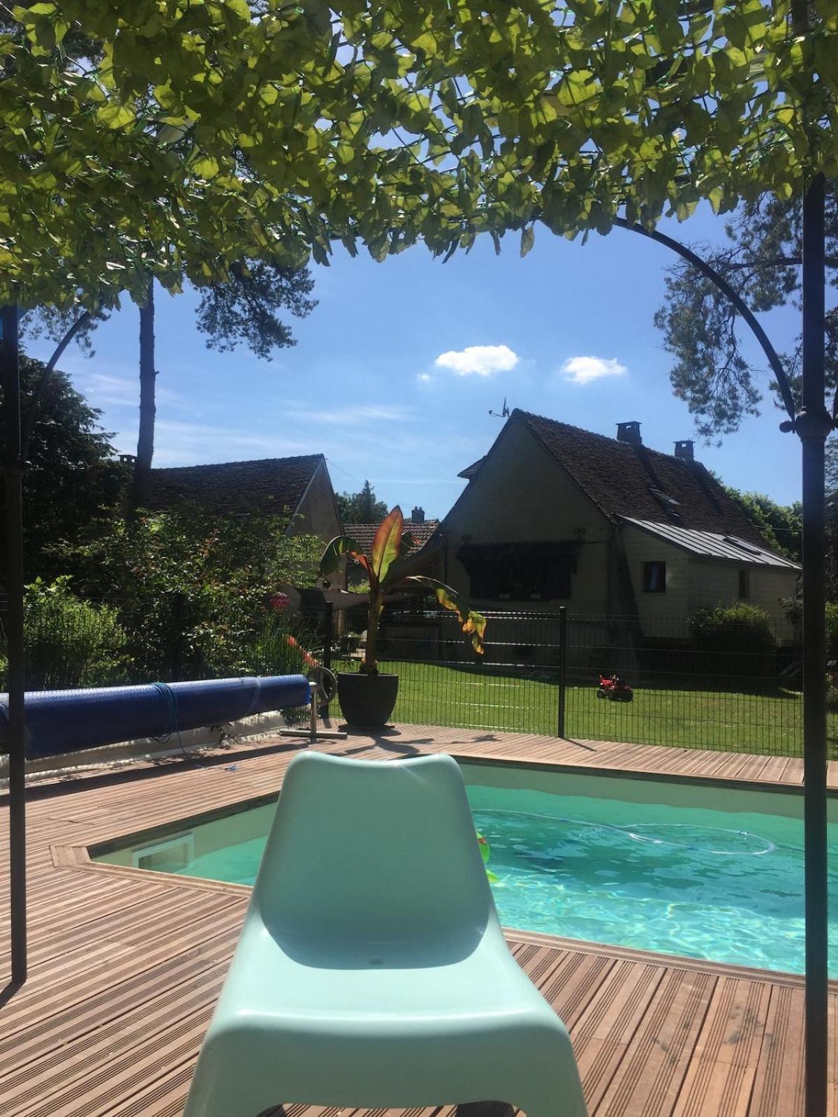 Villa Le Refuge De Valprofonde à Villeneuve-sur-Yonne Extérieur photo